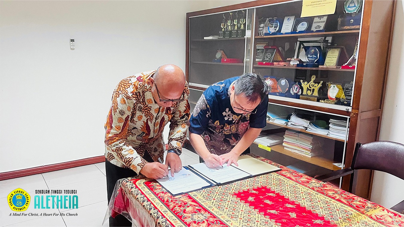 Kerja Sama Strategis STT Aletheia dan Yayasan Puji Anugrah